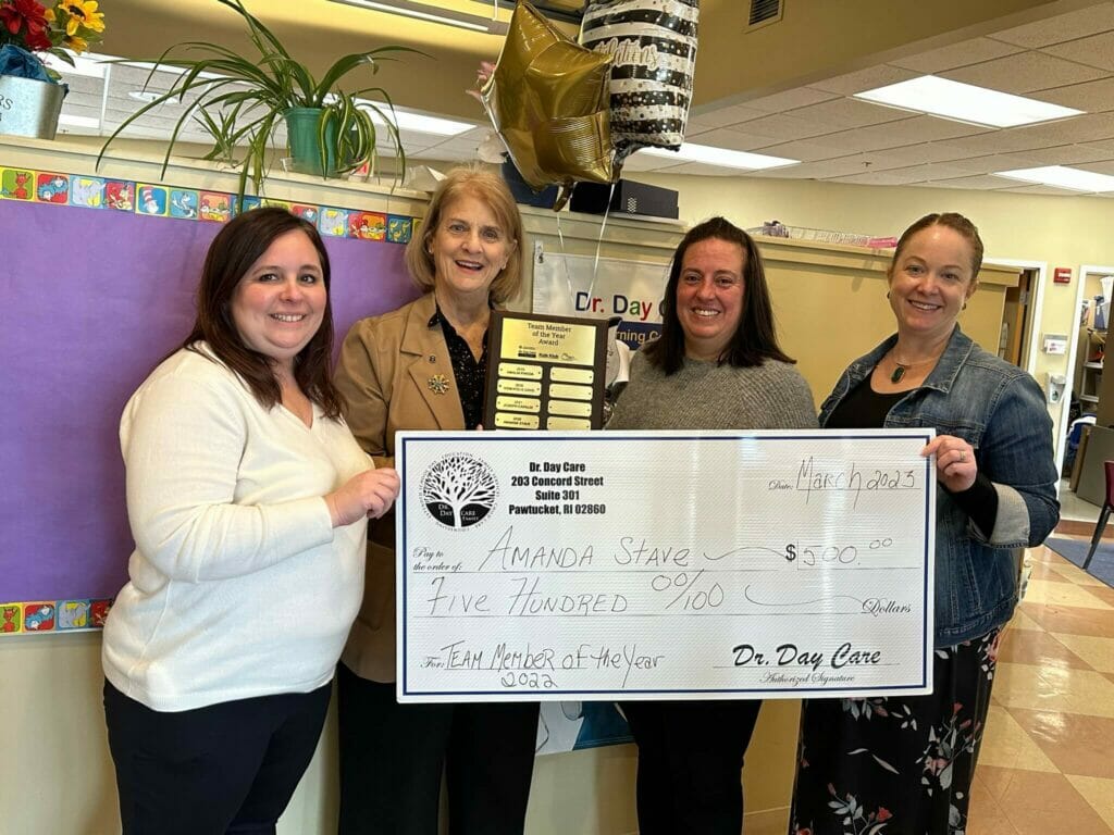 2022 Employee of the Year award recipients 2 2022 Employee of the Year award recipients