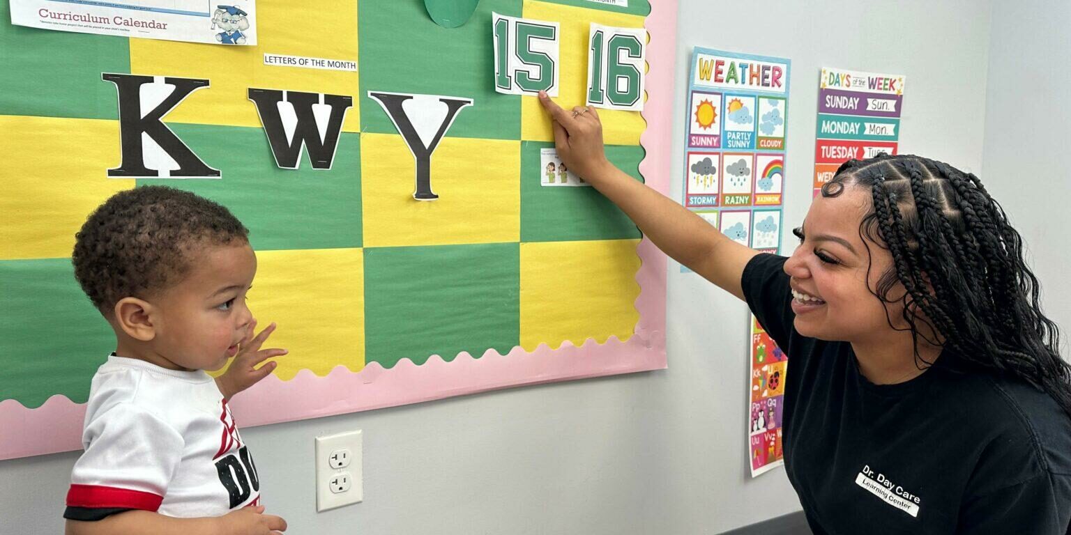 central-falls-dr.day-care-ddc-daycare-teacher-toddler-classroom